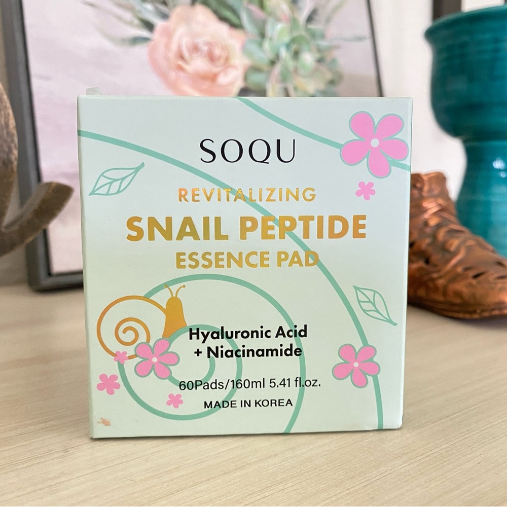 SOQU Snail Peptide Essence Pads